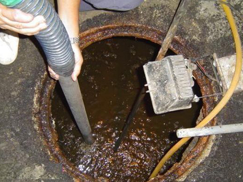 卫滨隔油池清理