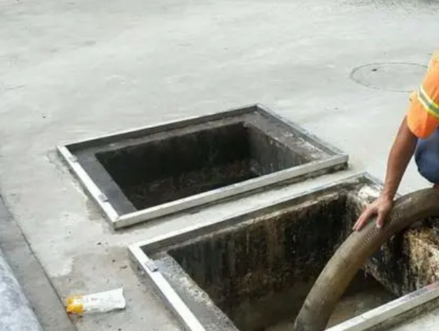 卫滨化粪池清理